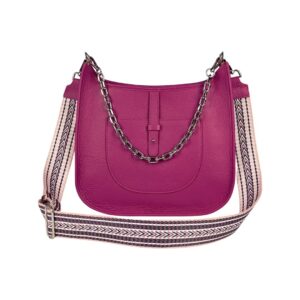 fuksia spalvos