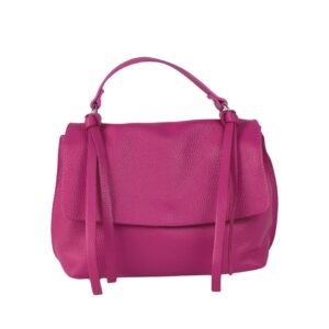 fuksia spalvos