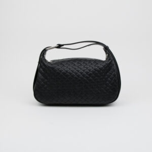 juoda