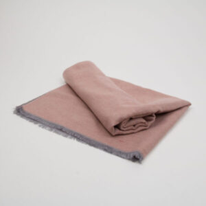 pelenų rožė/pilka