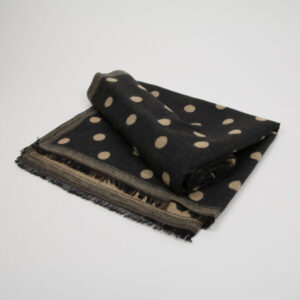 žirneliai juodi/kapučino