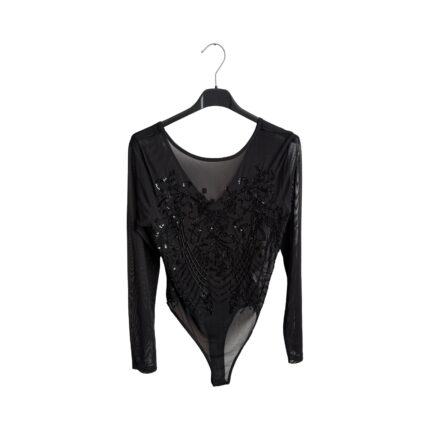 Puošnus body su išsiųvinėjimais