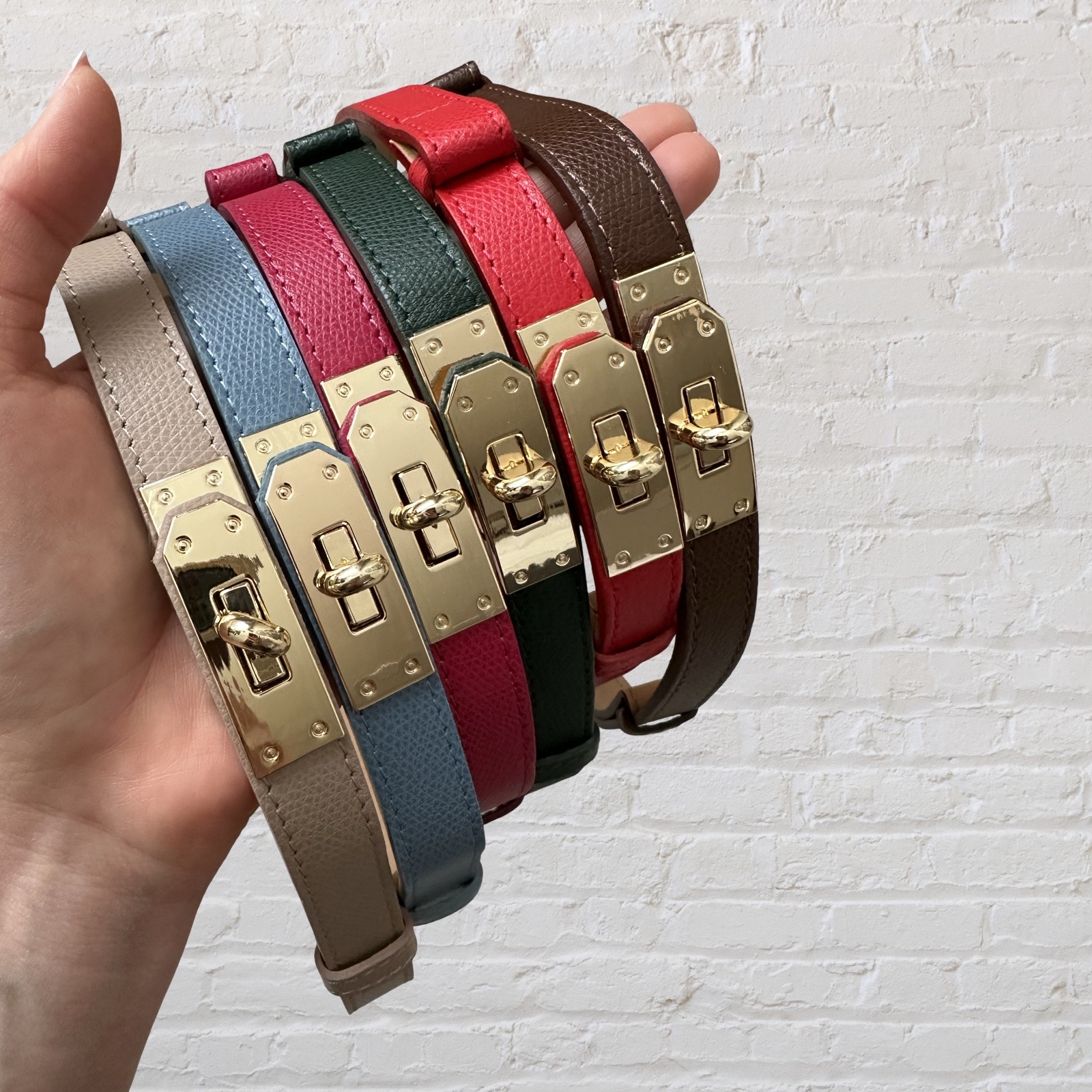 Dovana: odinis diržas