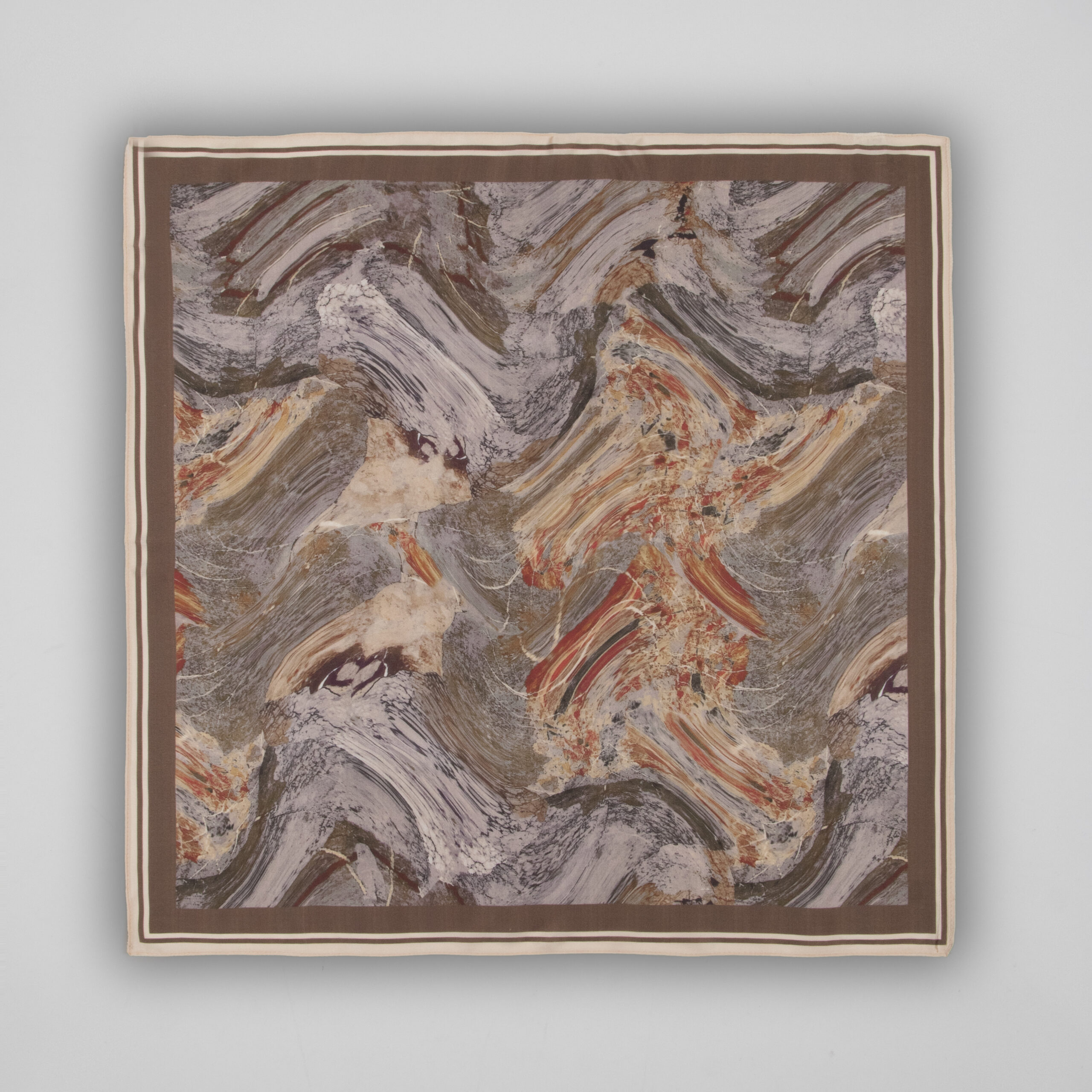 100�-silko-skarele-NOMI-scaled-1.jpg 100% šilko skarelė NOMI (53x53 cm) - Image 1