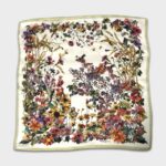 100% šilko skarelė YURA (53x53 cm)