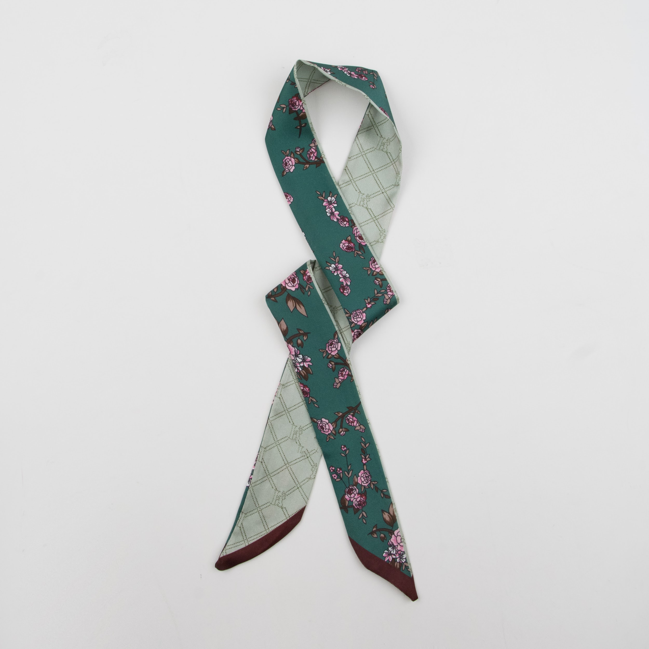 IMG_1423-copy.jpg Šilko/viskozės šalikėlis MIA - Image 1