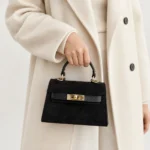 FLCOM85947 SUEDE FL zomšinė rankinė su modeliu