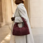 Itališka verstos odos rankinė #86137 SUEDE
