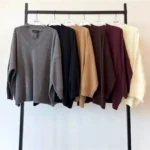 100 % merino vilnos megztinis V formos iškirpte – EM-11470 - Image 2