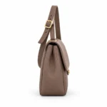 Odinė rankinė su atvartu #DO-B0387 Medium – šonas