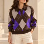 Laisvas vilnonis polo megztinis su rombais – WL7119-R-AI26 – MORO/BEI/VIOLA/KASHA